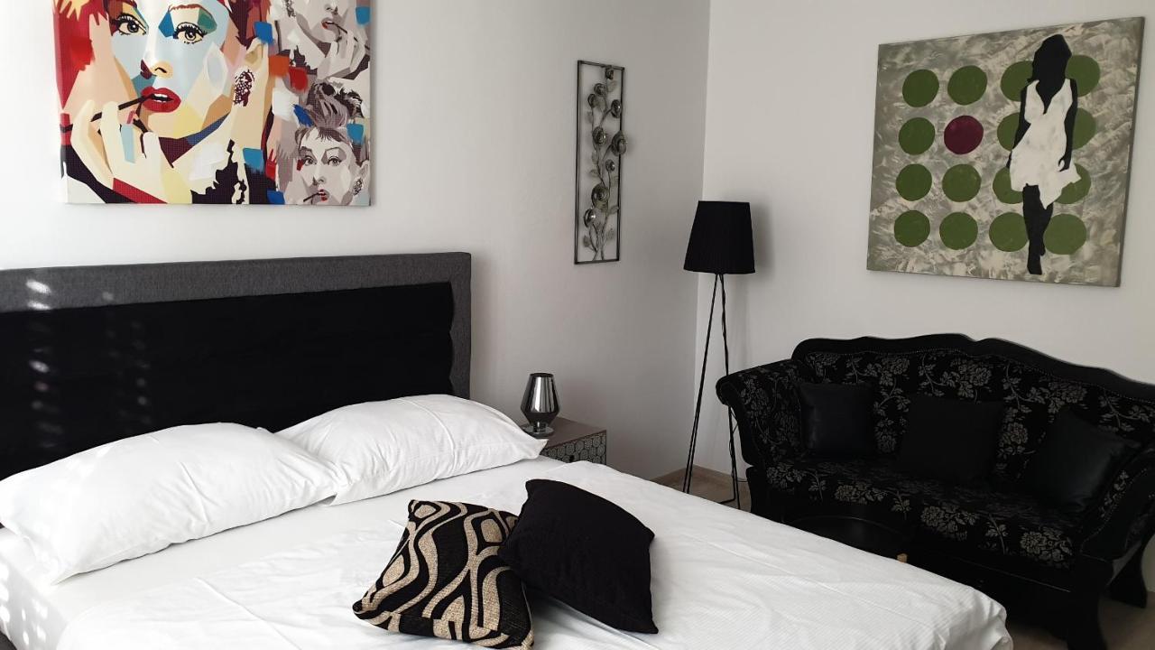 Apartments P&L バスカ エクステリア 写真